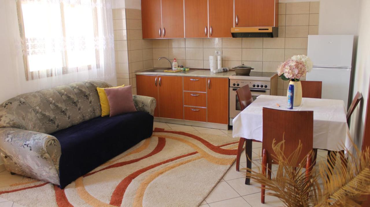 Bledi'S Cozy Apartment In New Blvd 地拉那 外观 照片