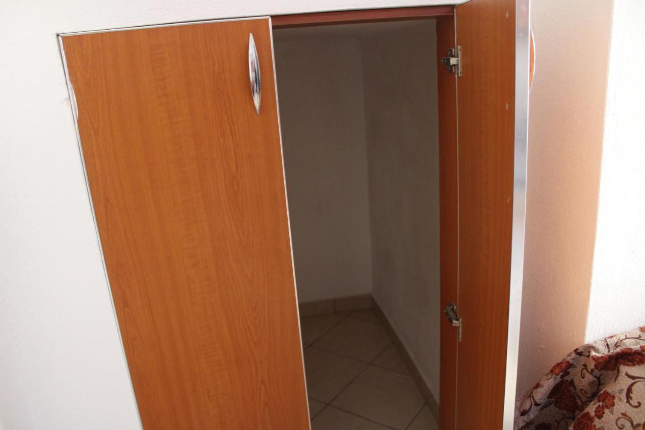 Bledi'S Cozy Apartment In New Blvd 地拉那 外观 照片